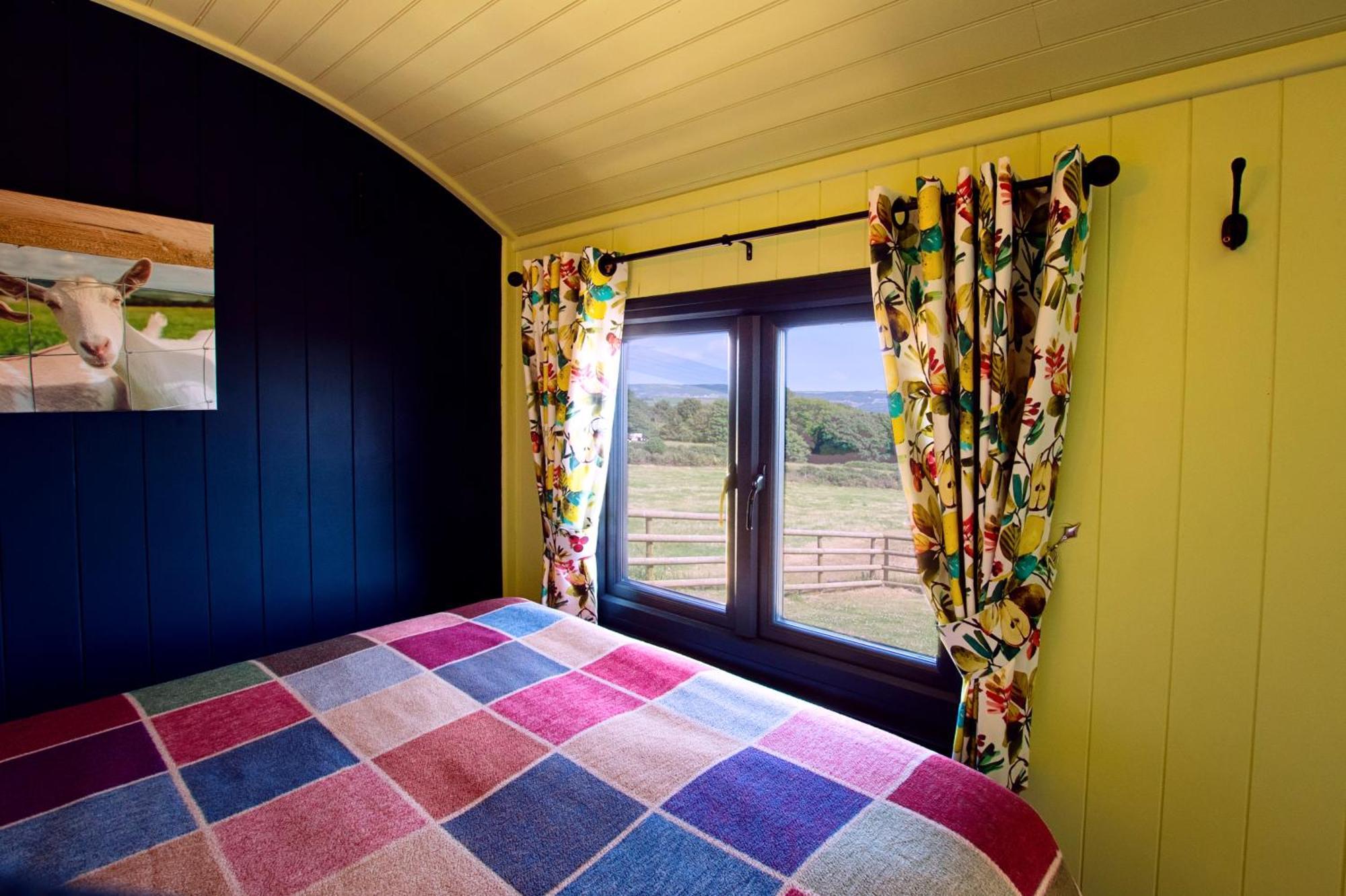 The Gambo Shepherd'S Hut Kidwelly المظهر الخارجي الصورة