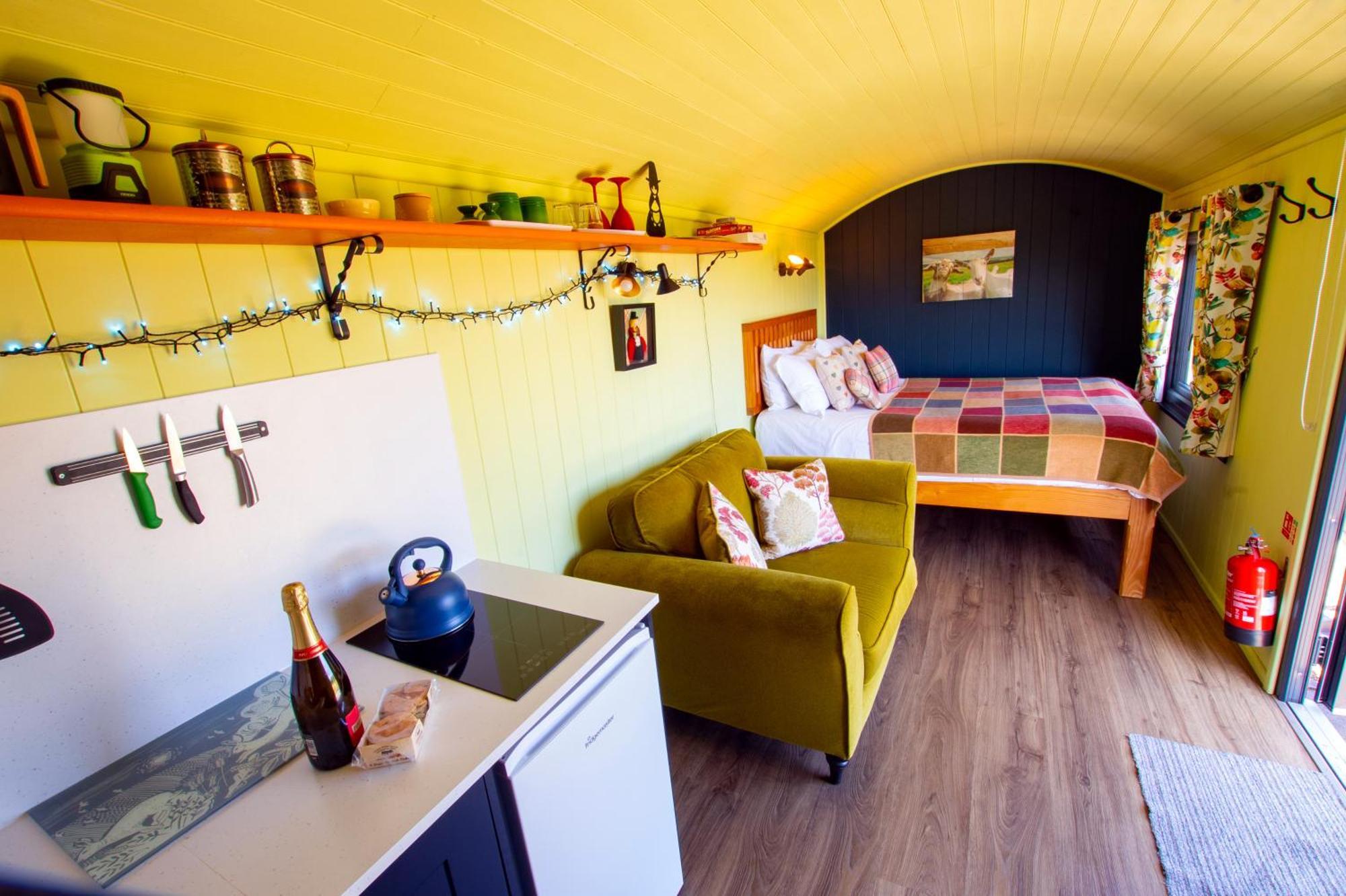The Gambo Shepherd'S Hut Kidwelly المظهر الخارجي الصورة